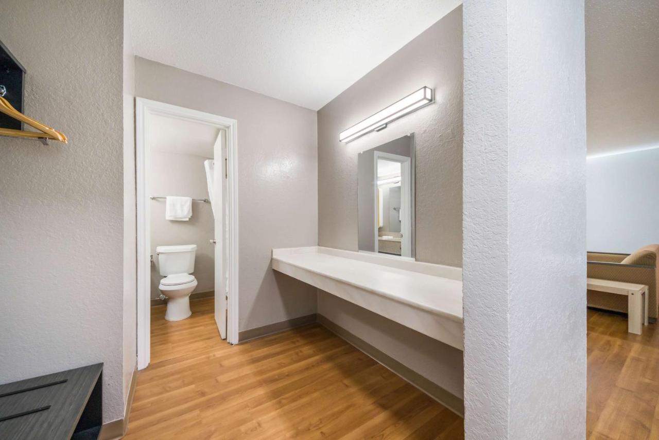 Studio 6 Laredo, Tx - North I-35 ภายนอก รูปภาพ