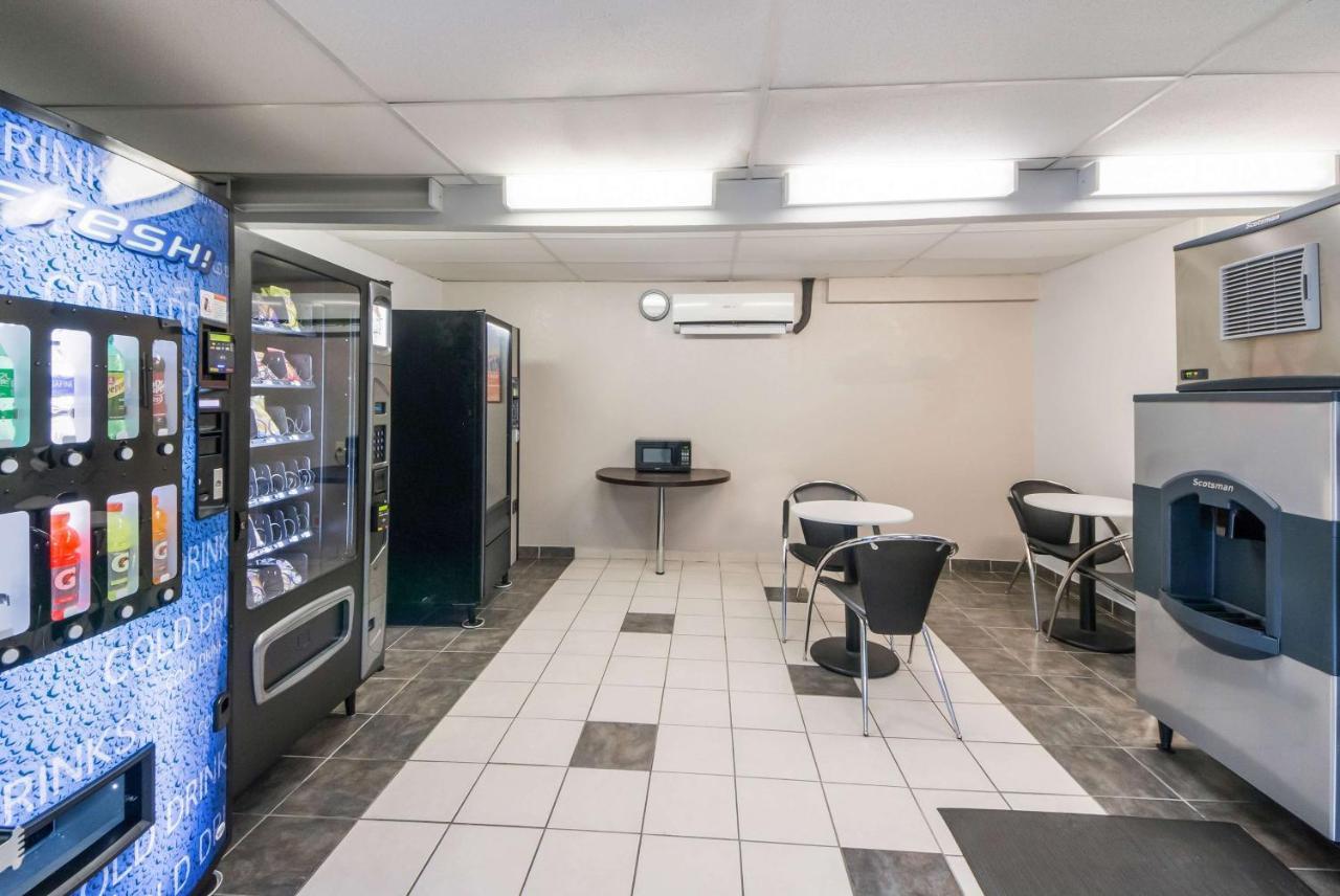 Studio 6 Laredo, Tx - North I-35 ภายนอก รูปภาพ