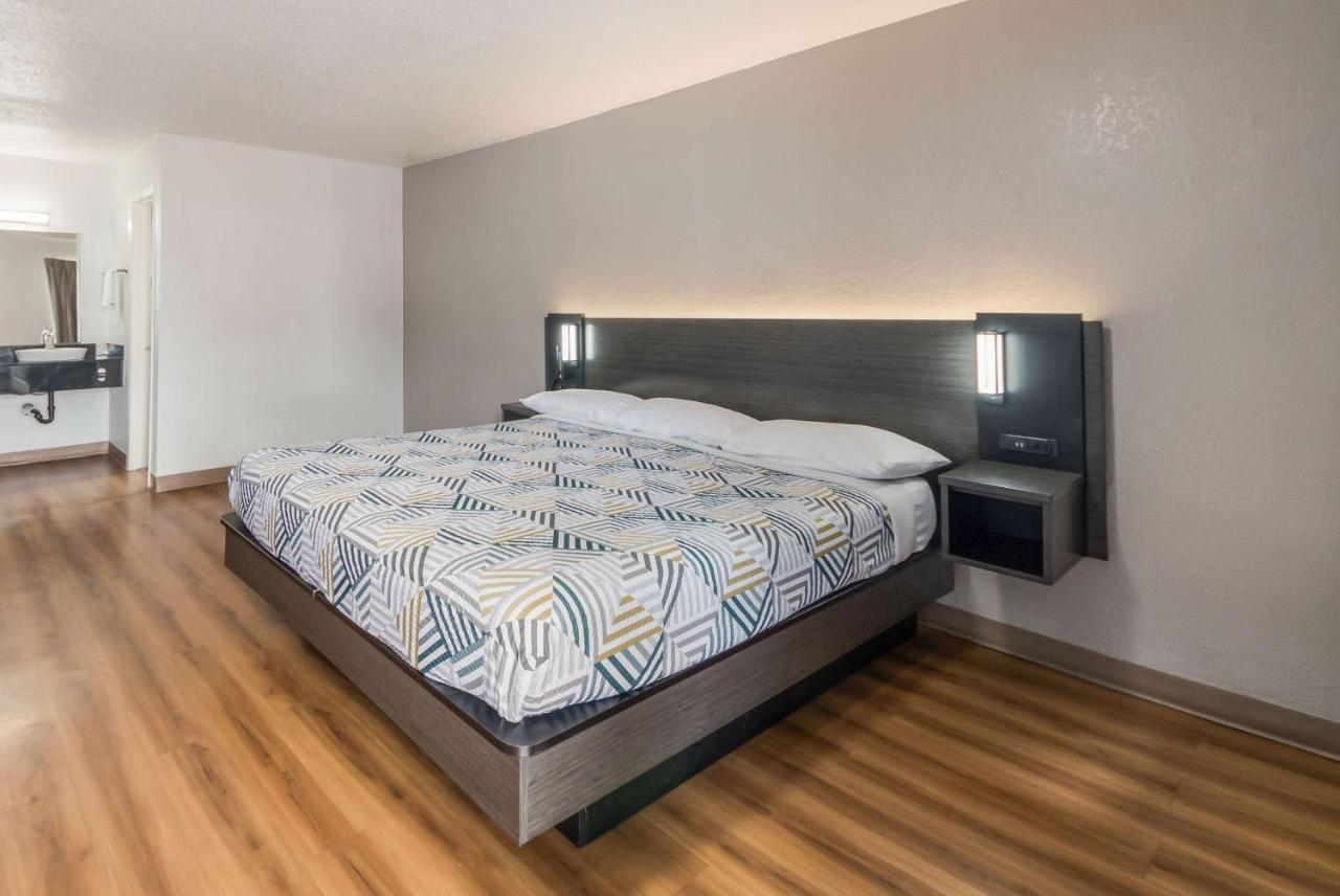 Studio 6 Laredo, Tx - North I-35 ภายนอก รูปภาพ